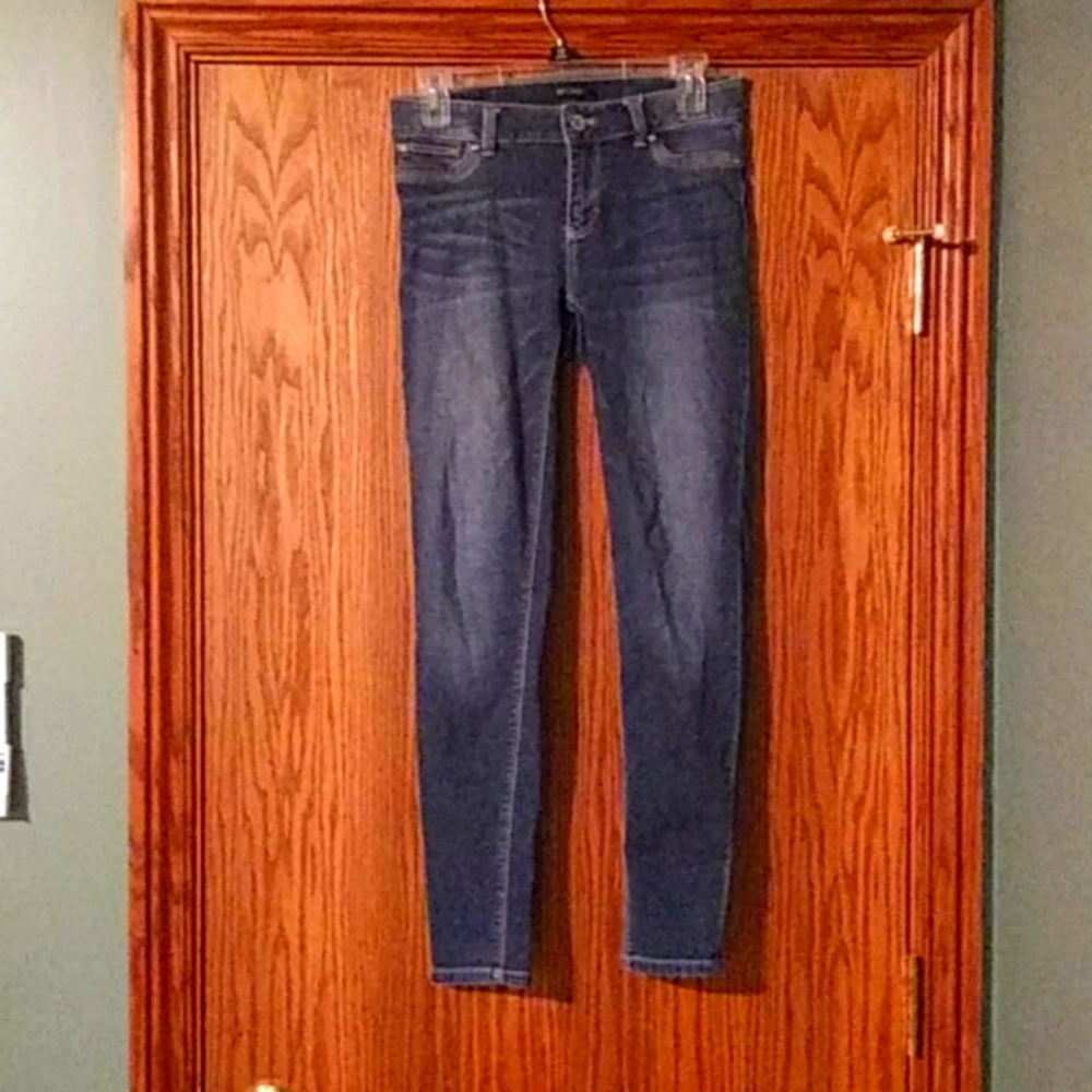 Women's White House Black Market Skinny Leg Jean
